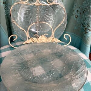 Elegant Clear Glass Floral Plates